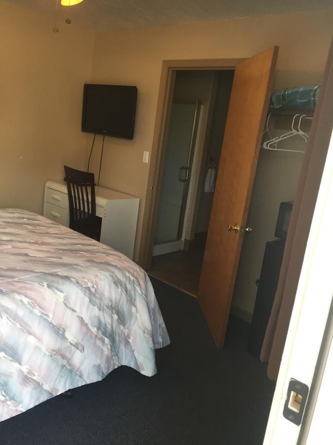 Harrison Inn Duchesne Eksteriør bilde